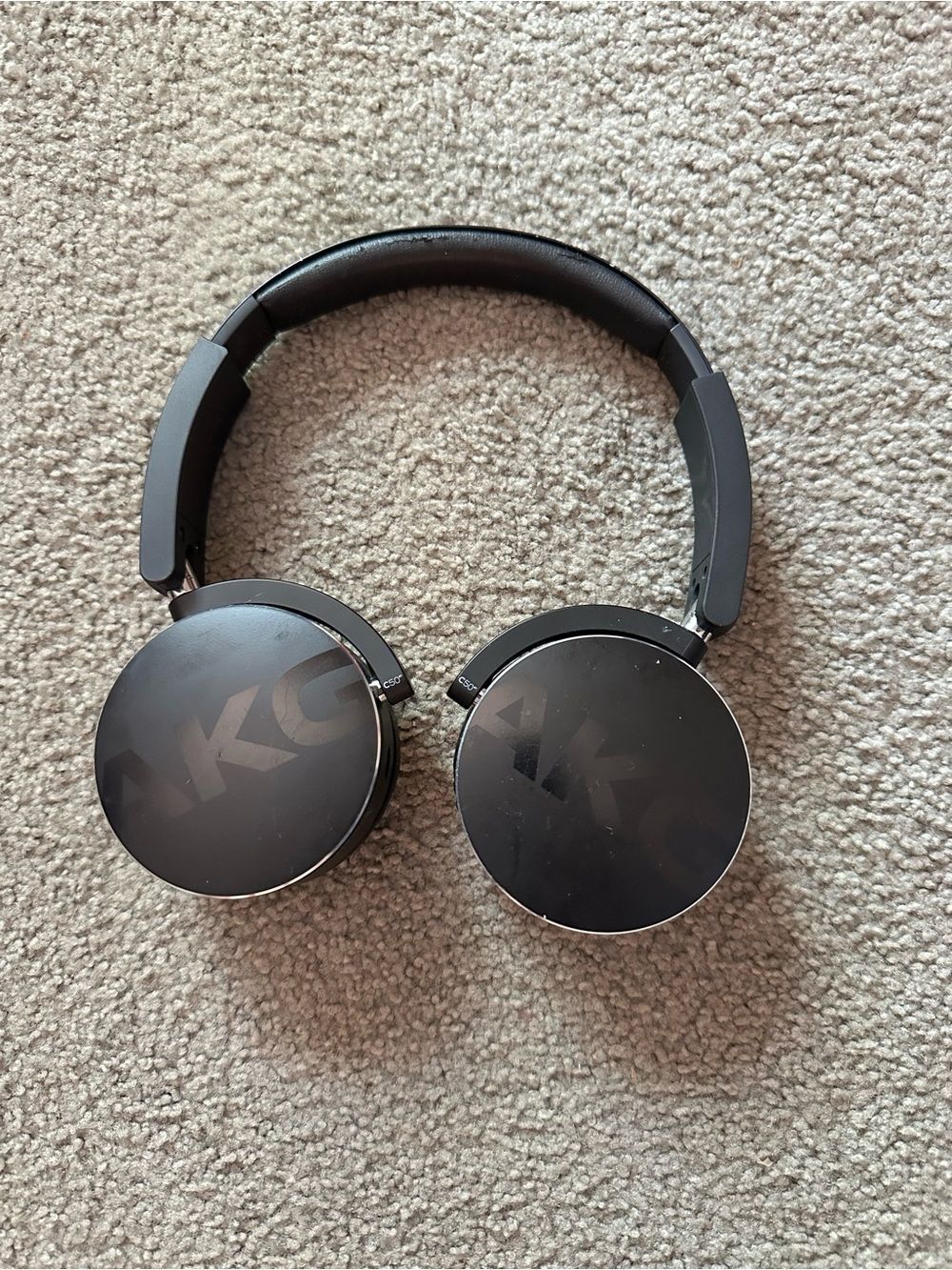 AKG Headphones c50